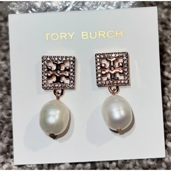 New $128 MSRP Tory Burch Rose Gold & Pearl Earrings - Picture 1 of 2